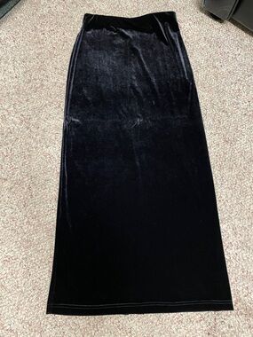 Vintage Y2K Classic Black Velvet Maxi Skirt or tube dress with slit back